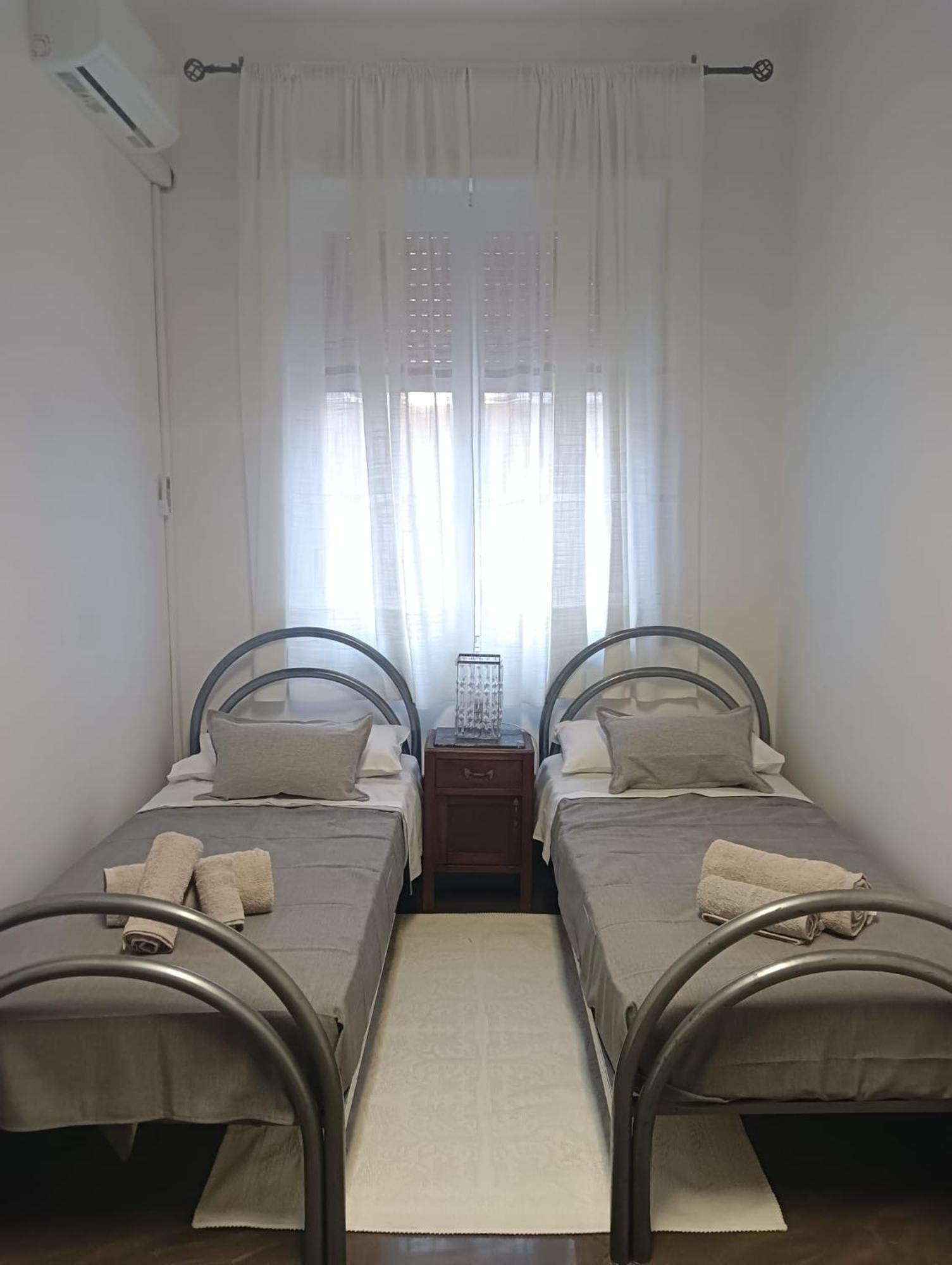 Casa Al Porto Bed & Breakfast Porto Torres Exterior photo